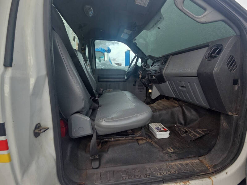 2012 Ford F-750 Super Duty