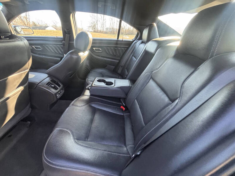 2018 Ford Taurus Limited