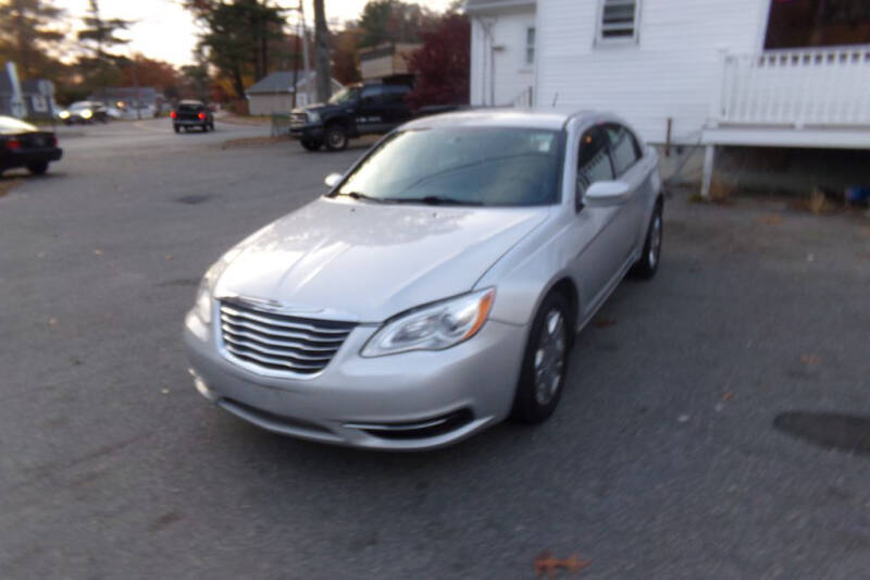 2012 Chrysler 200 for sale at 1st Priority Autos in Middleborough MA