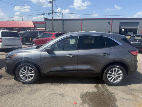 2022 Ford Escape Hybrid SE