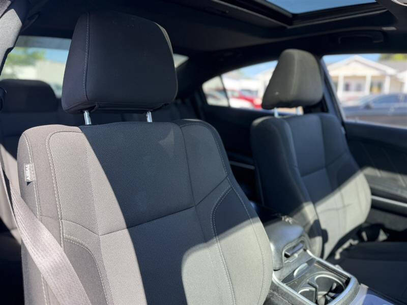 2019 Dodge Charger SXT