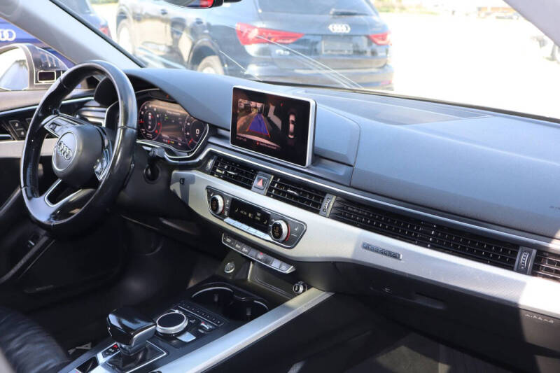 2017 Audi A4 2.0T quattro Premium Plus