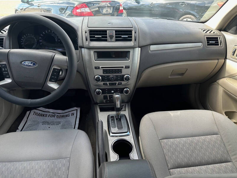 2011 Ford Fusion SE