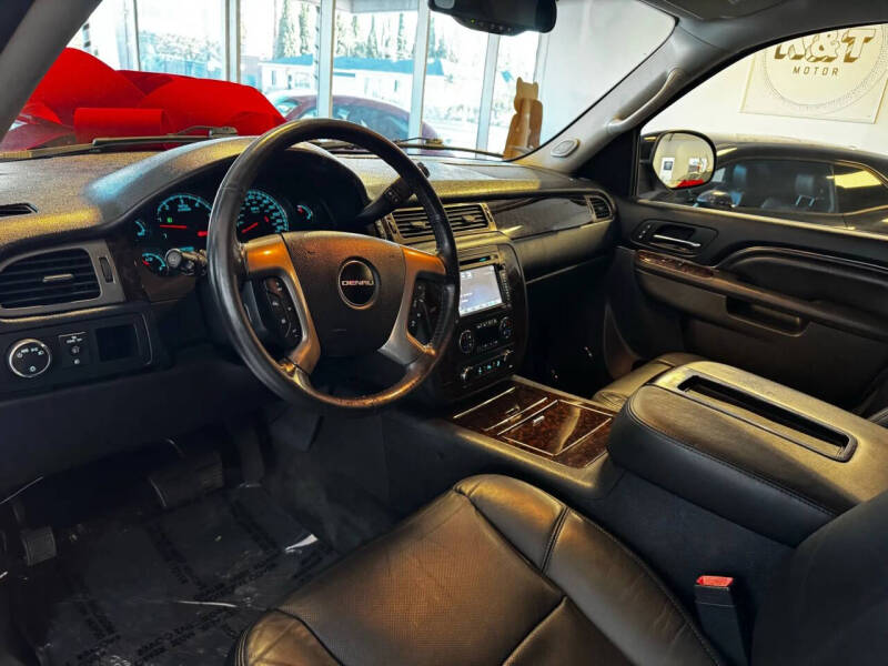 2012 GMC Yukon Denali