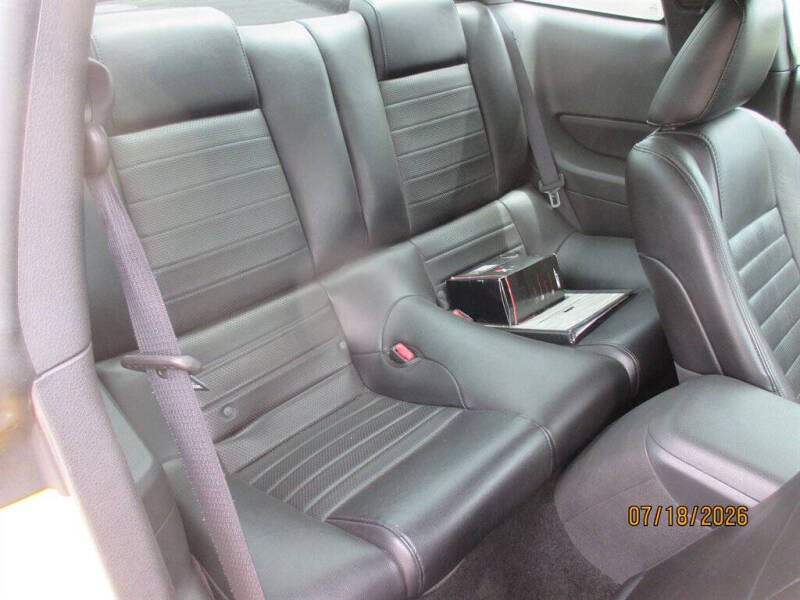 2006 Ford Mustang