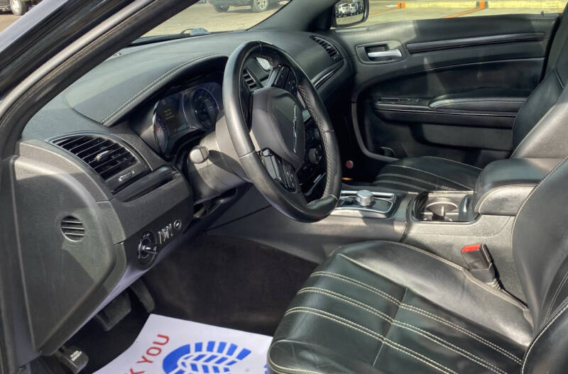 2016 Chrysler 300 S Alloy Edition