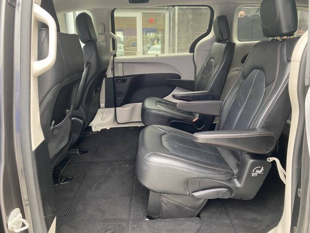 2017 Chrysler Pacifica