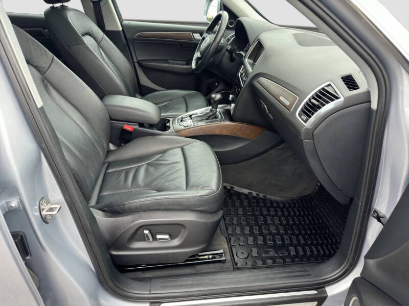 2016 Audi Q5 2.0T quattro Premium Plus