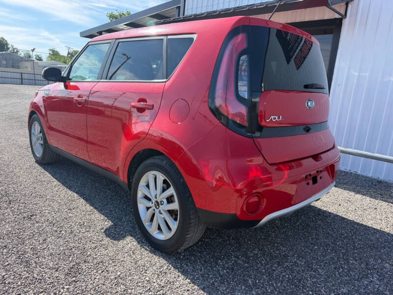 2018 Kia Soul +