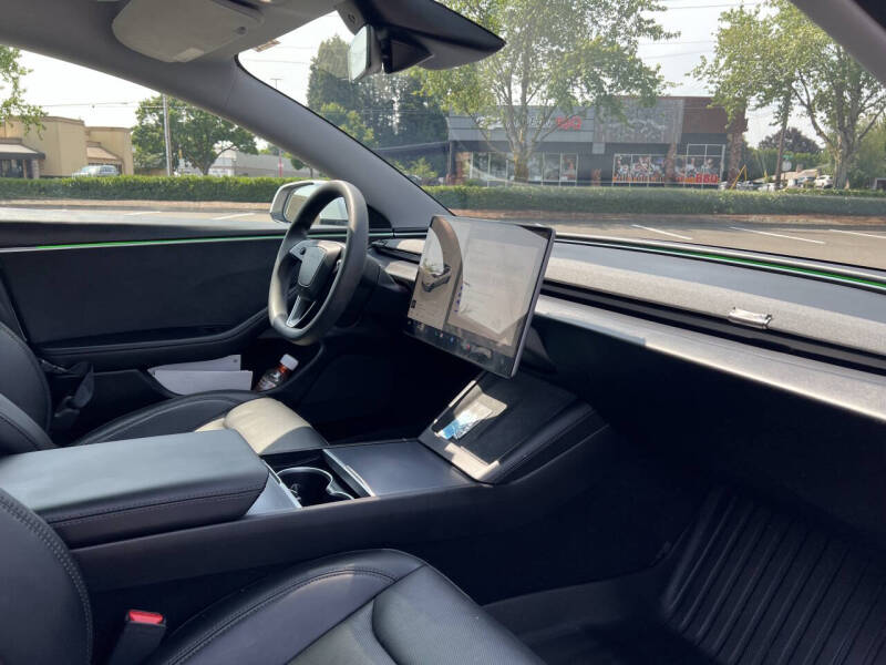 2024 Tesla Model 3 Long Range
