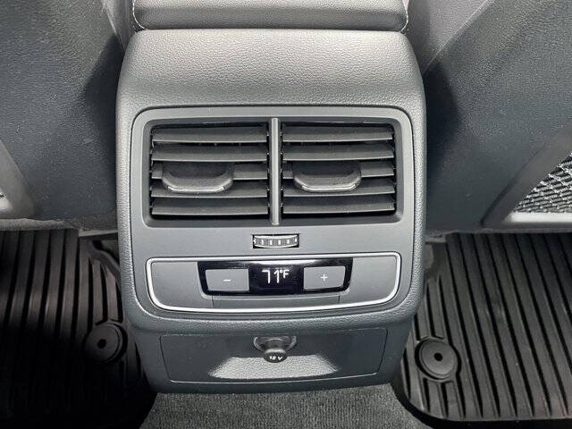 2020 Audi A5 quattro Premium 45 TFSI