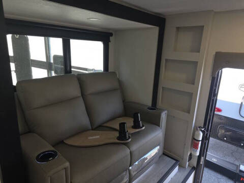 2026 Palomino BACKPACK HS2902