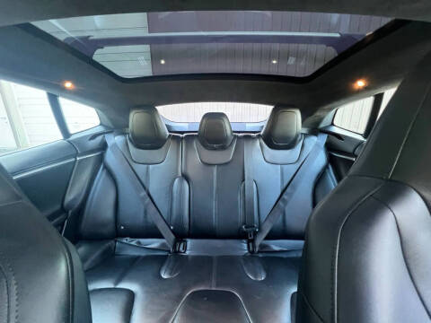 2015 Tesla Model S