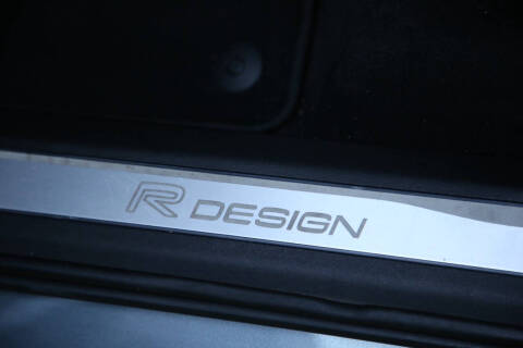 2017 Volvo XC90 T5 R-Design