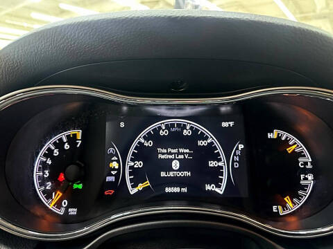 2019 Jeep Grand Cherokee Altitude