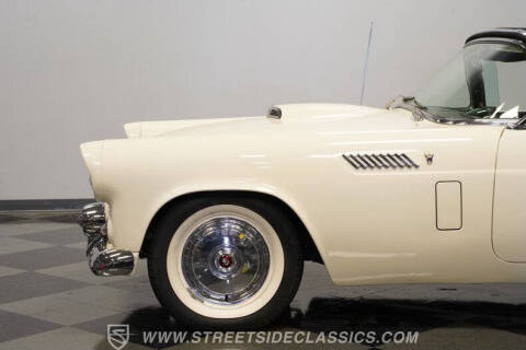 1956 Ford Thunderbird