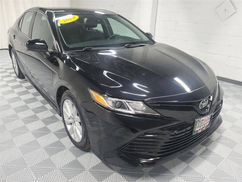 2019 Toyota Camry for sale at Mr. Car City in Brentwood MD