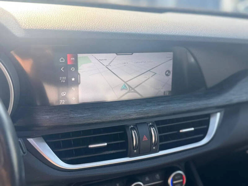 2022 Alfa Romeo Stelvio Sprint