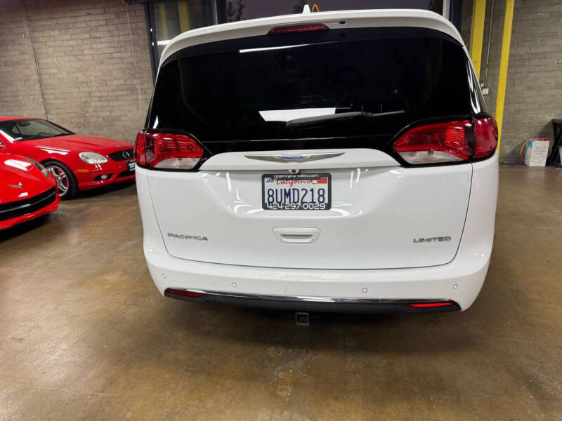 2018 Chrysler Pacifica Limited