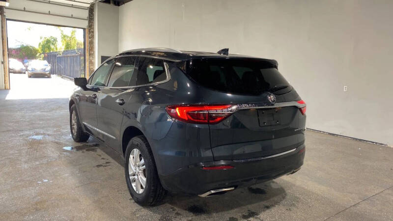2019 Buick Enclave Essence