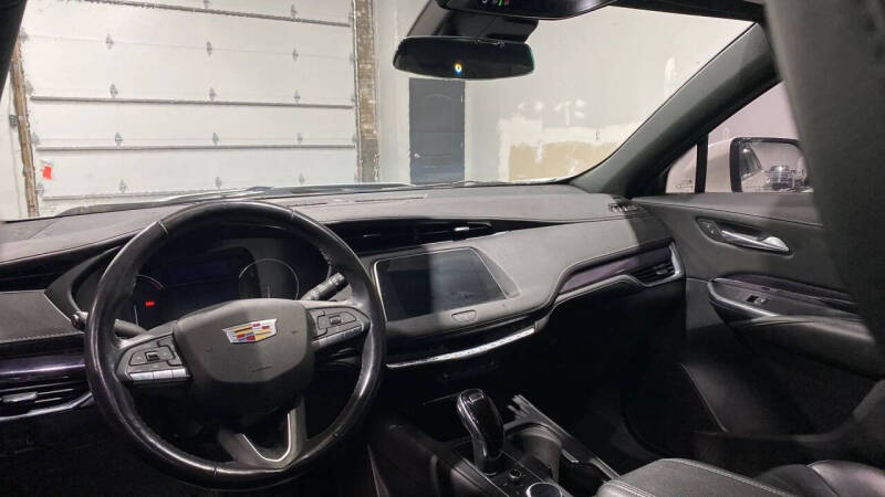 2021 Cadillac XT4 Luxury