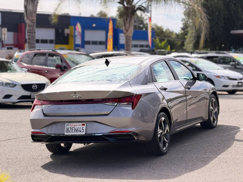 2021 Hyundai Elantra
