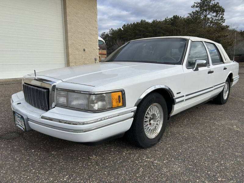 1991 Lincoln Town Car for sale at Route 65 Sales & Classics LLC - Route 65 Sales and Classics, LLC in Ham Lake MN