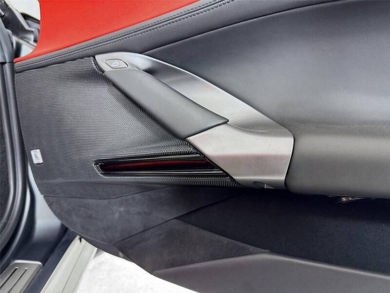 2022 Ferrari SF90 Spider