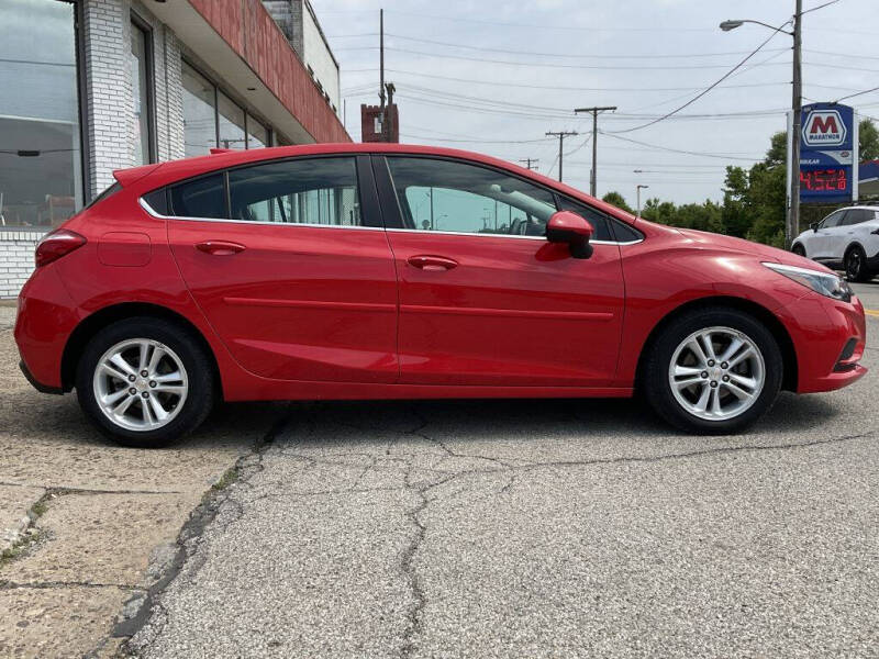 2018 Chevrolet Cruze LT Auto