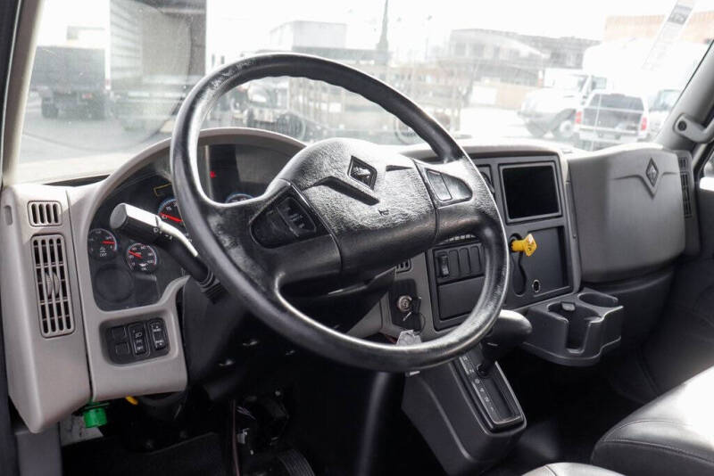 2019 International DuraStar 4300