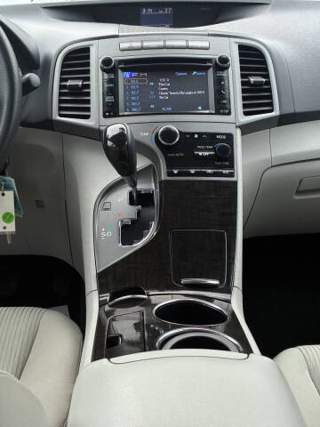 2013 Toyota Venza LE