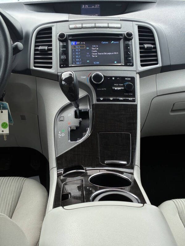 2013 Toyota Venza LE