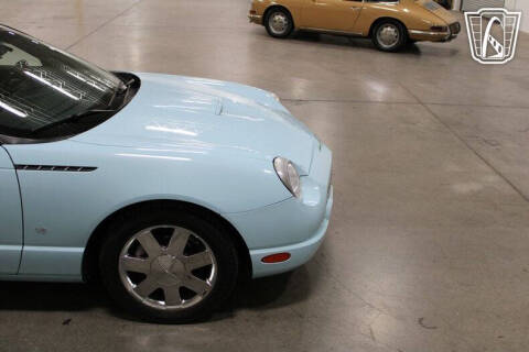 2003 Ford Thunderbird