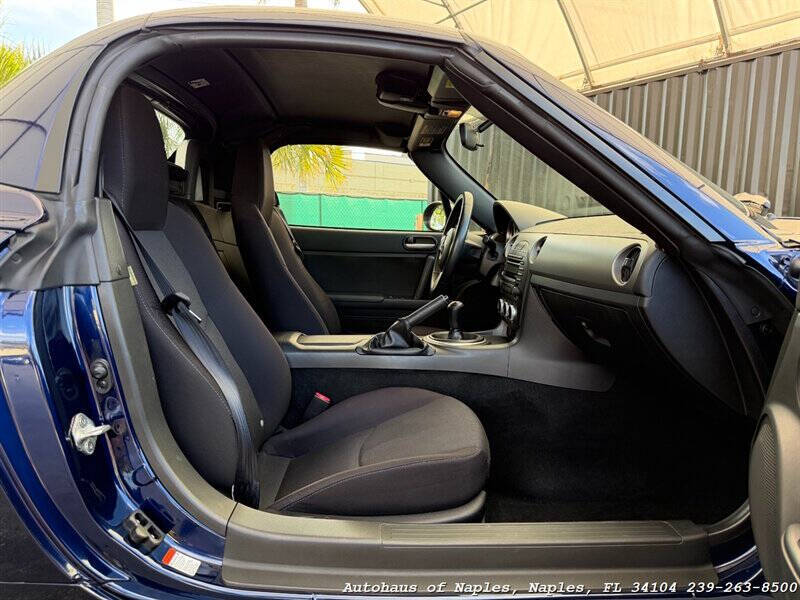 2009 Mazda MX-5 Miata Sport