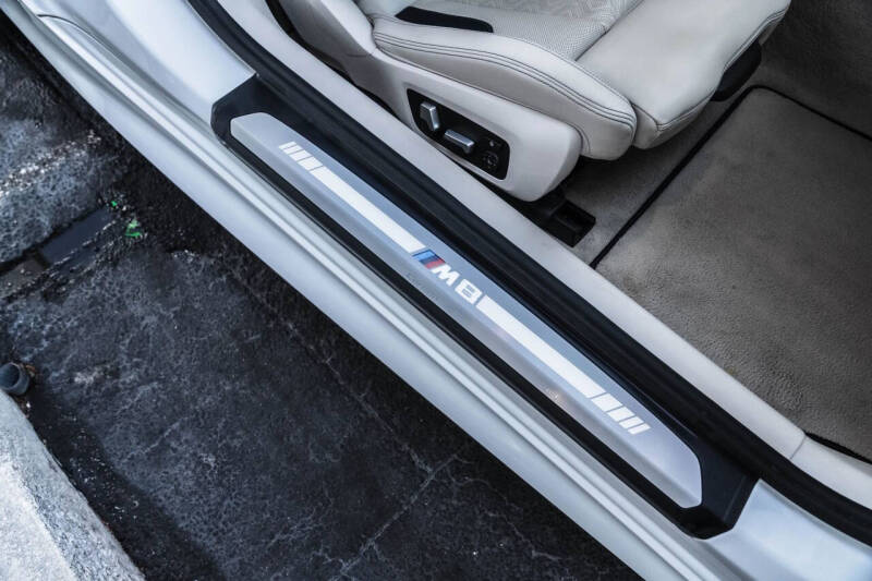 2020 BMW M8
