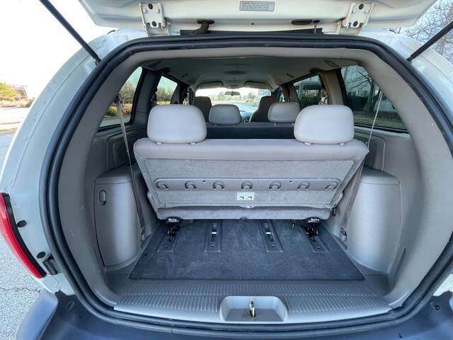 2003 Dodge Caravan SE