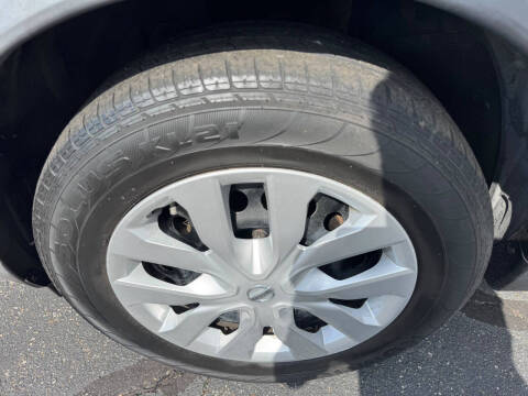 2015 Nissan Rogue S