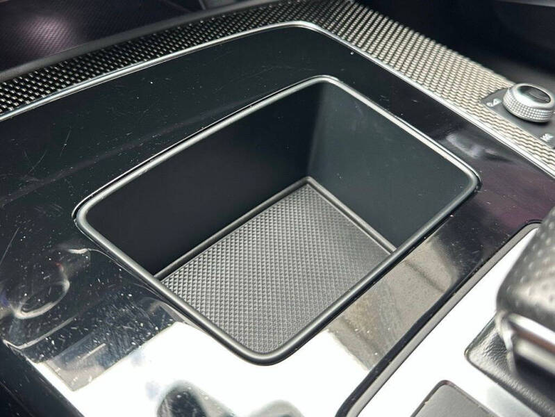 2022 Audi SQ5 3.0T quattro Premium Plus