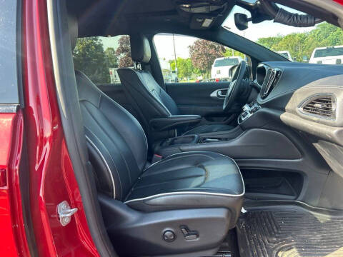 2025 Chrysler Pacifica Limited