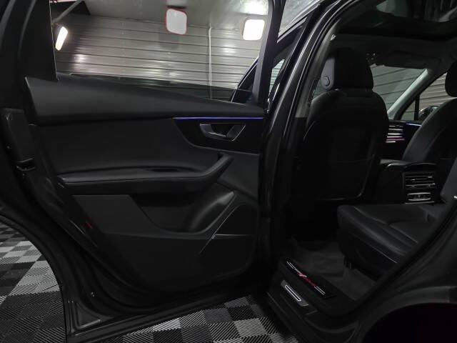 2024 Audi Q7 quattro Premium Plus 45 TFSI