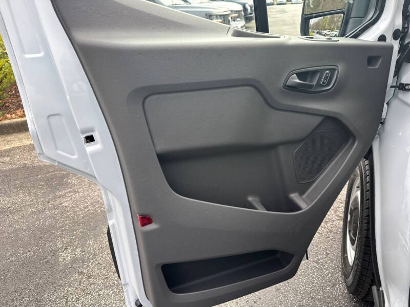 2026 Ford Transit 250