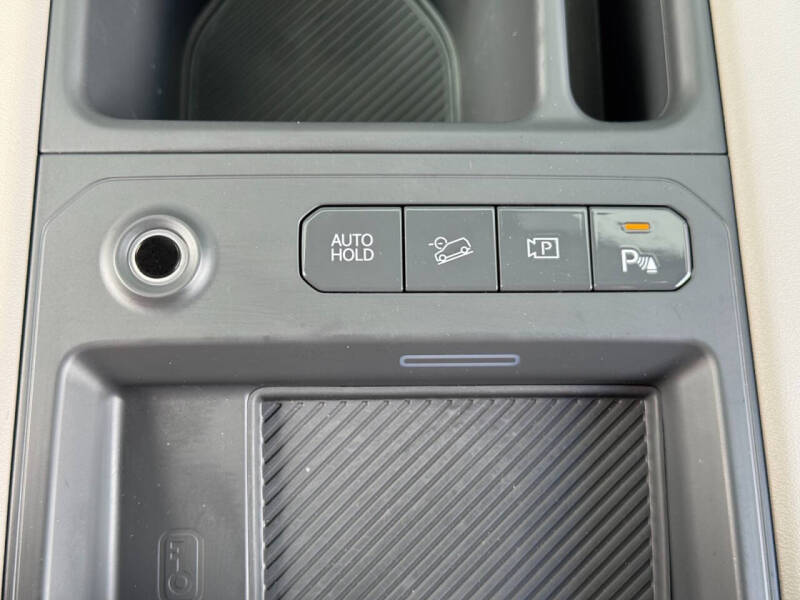 2025 Kia EV9 Wind