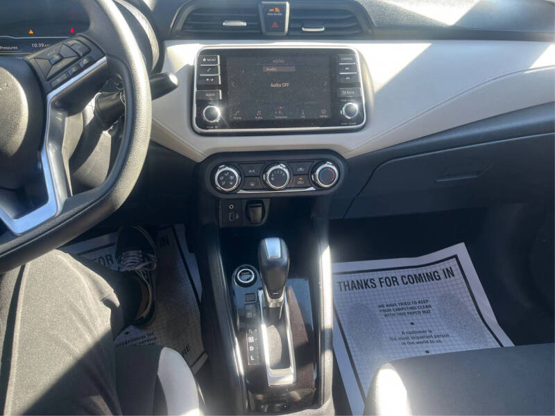 2021 Nissan Versa SV