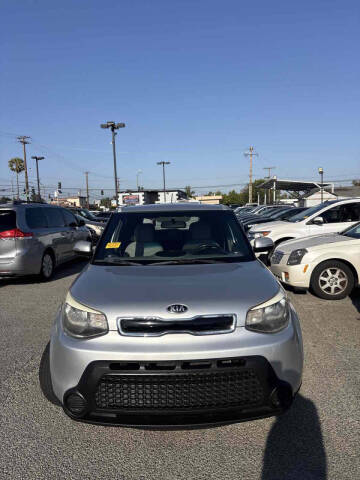 2014 Kia Soul +