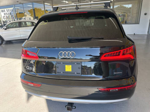 2019 Audi Q5 quattro Premium Plus 45 TFSI