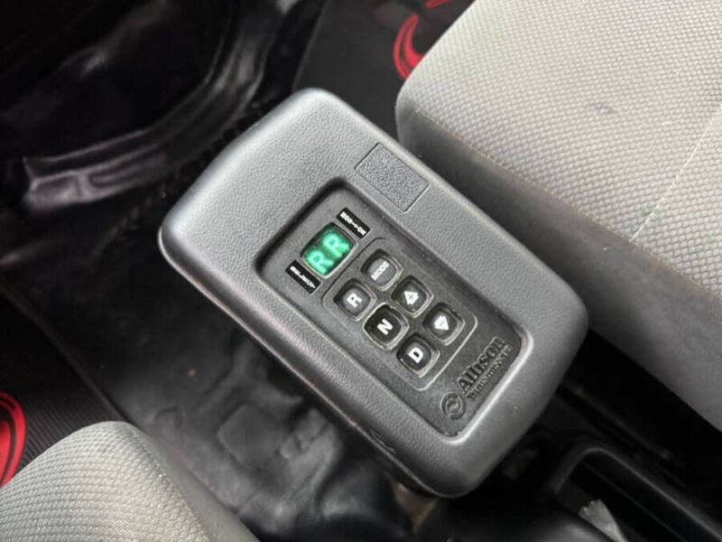2019 Hino 338