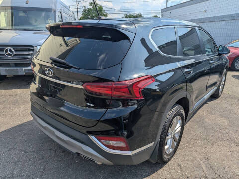 2020 Hyundai Santa Fe SE