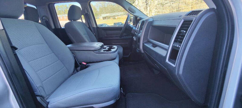 2017 RAM 1500 Express