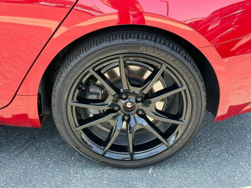 2022 Genesis G70