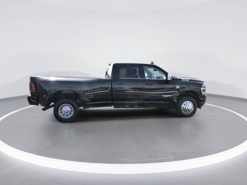2025 RAM 3500 Limited